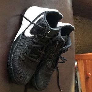 Kyrie Flytrap II boys sneakers